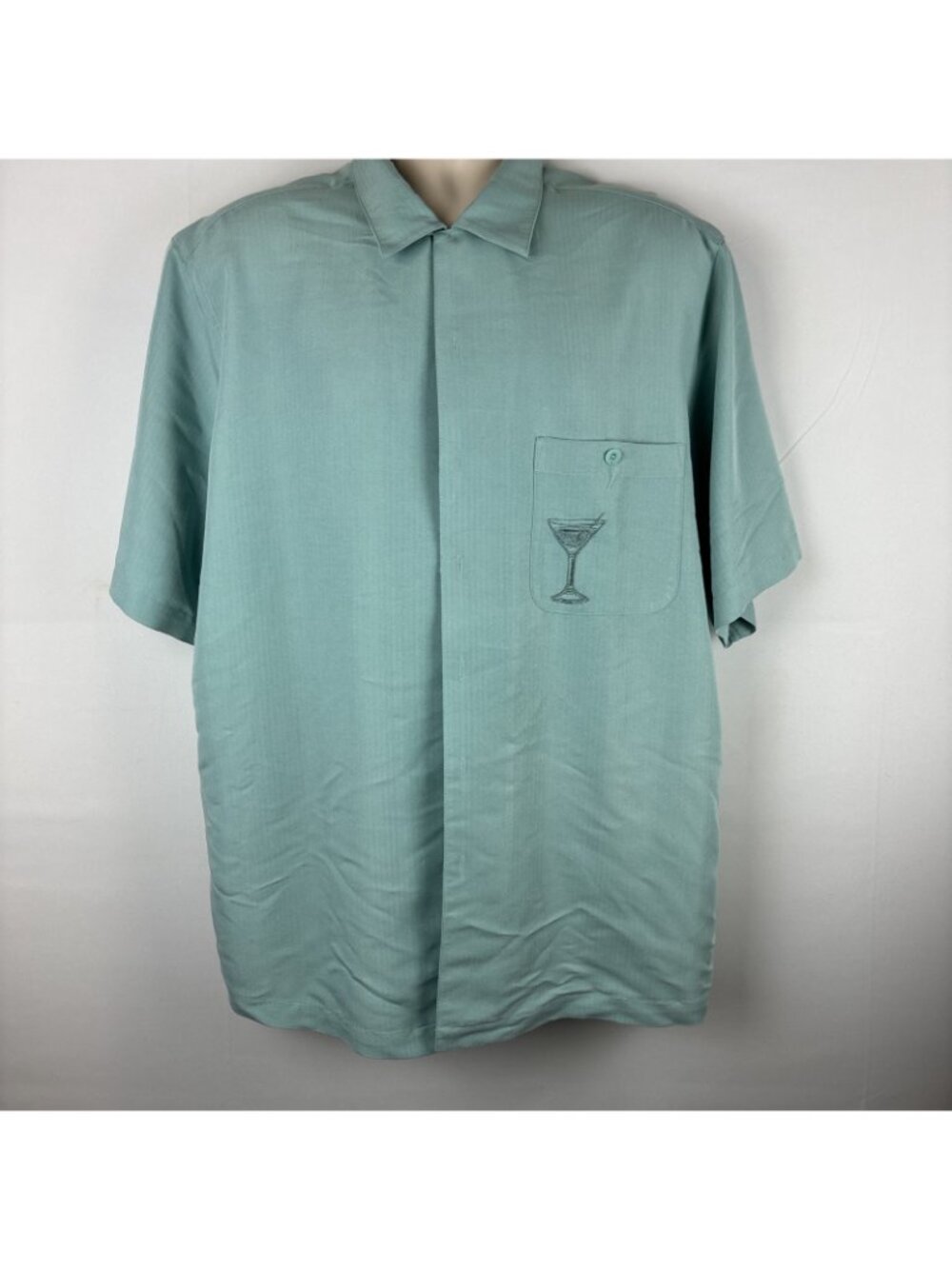 Caribbean Collared Casual Shirt Mens Sz L Sea Foam Green Shoulder To Hem 30” - Picture 2 of 4